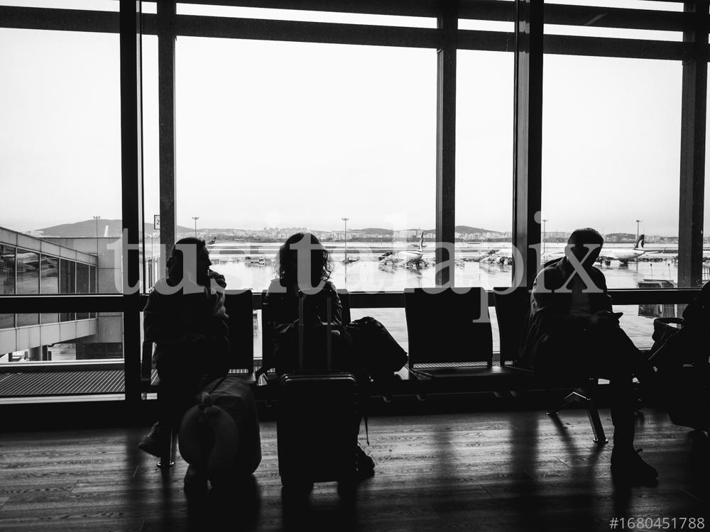 Trànsit a l'aeroport d'Istanbul. Embarcant cap a Barcelona.