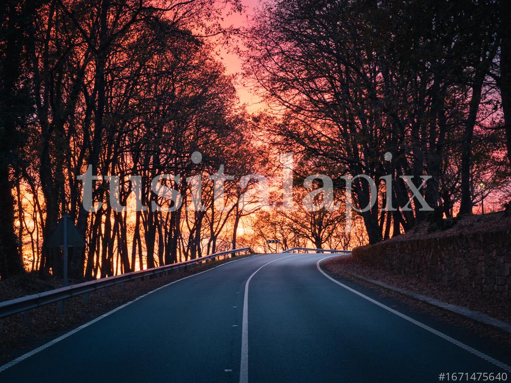 Atardecer desde la carretera de Maceda, Ourense, Galicia